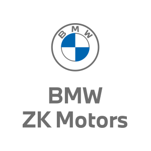 Logo BMW i tekst "BMW ZK Motors". Kontekst: marka samochodowa i jej dealer.
